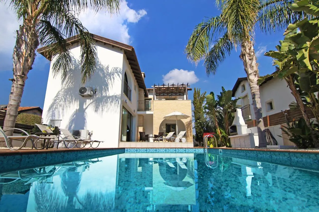 Villa Regina Ayia Napa